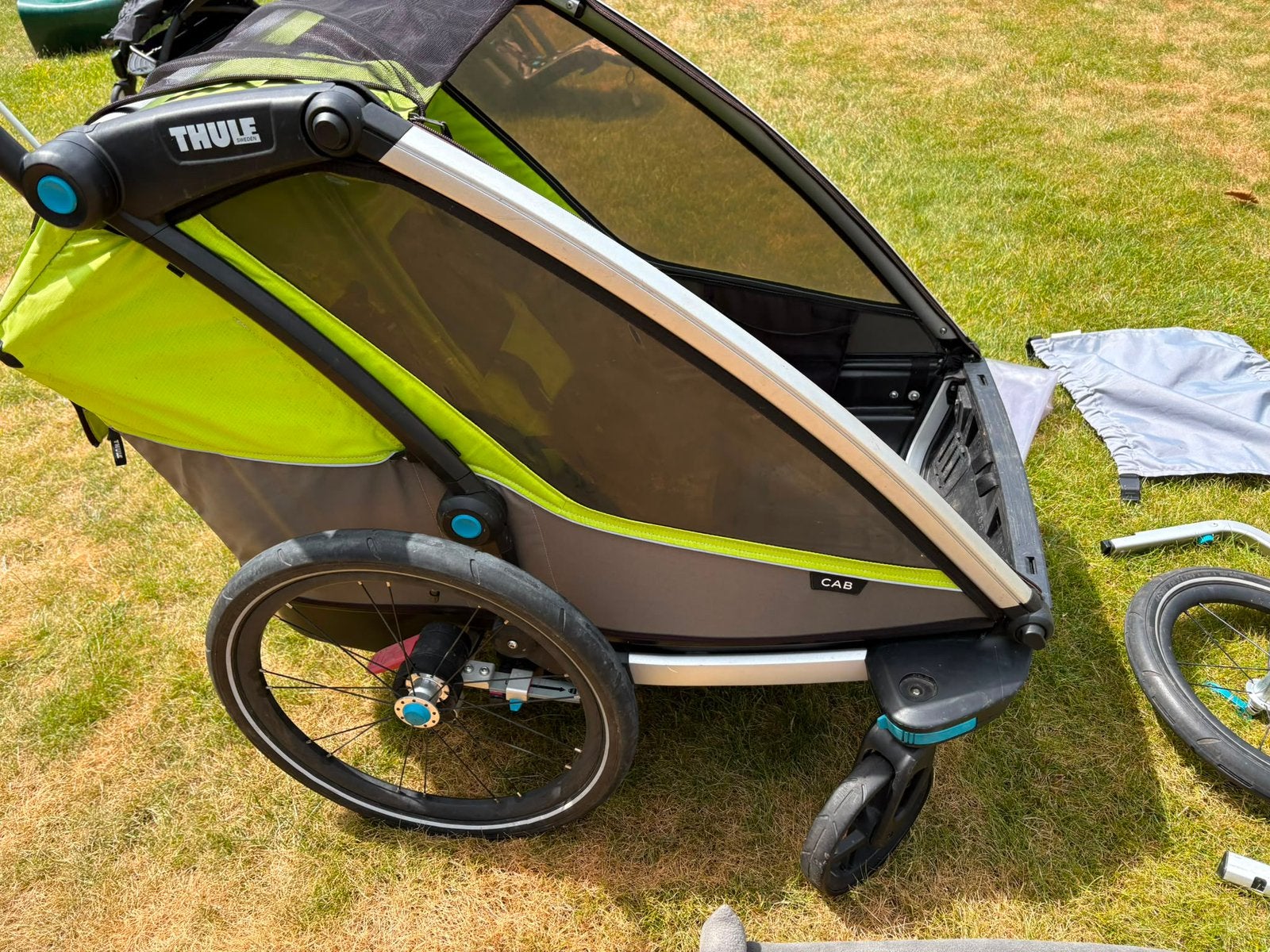Thule Chariot Cab 2 – fietskar – compleet met accessoires, Ophalen, Gebruikt