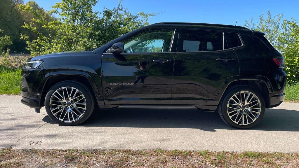 Jeep Compass Compass 1.5 Turbo MHEV Summit DCT Prix TVAC Ful, Gebruikt, Zwart, 4 cilinders, Zwart