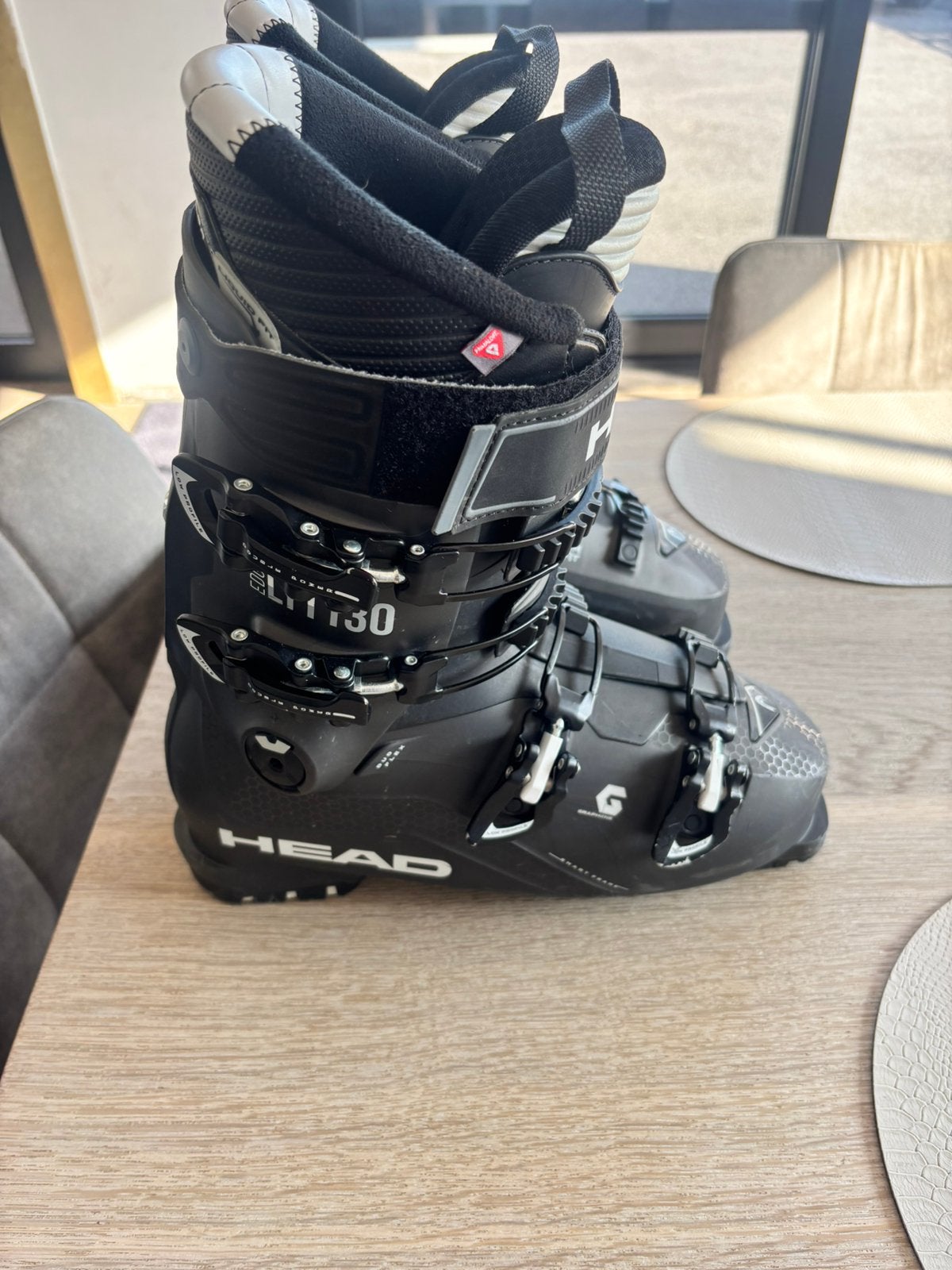 Head edge Lyt 130 gw, Sports & Fitness, Enlèvement ou Envoi, Comme neuf, Head, Chaussures