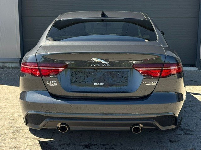Jaguar XE benzine automaat pano dak, Auto's, Jaguar, 4 deurs, 4 cilinders, Leder, Bedrijf