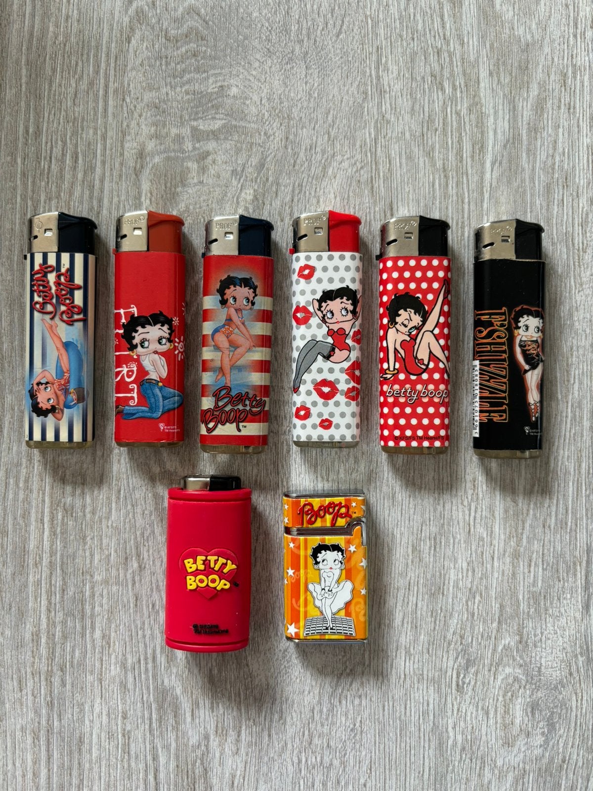 Lege aanstekers van betty boop, Collections, Articles de fumeurs, Briquets & Boîtes d'allumettes, Enlèvement ou Envoi, Utilisé