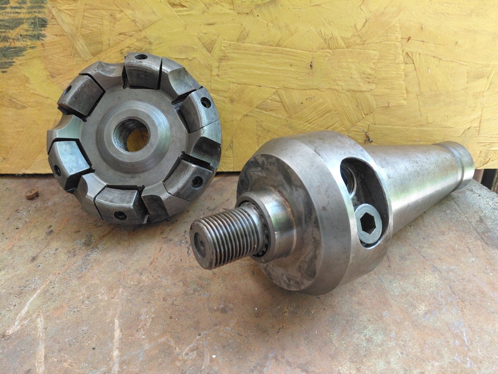 Freeskop dia 122mm met 6 hardmetalen plaatjes., Doe-het-zelf en Bouw, Ophalen