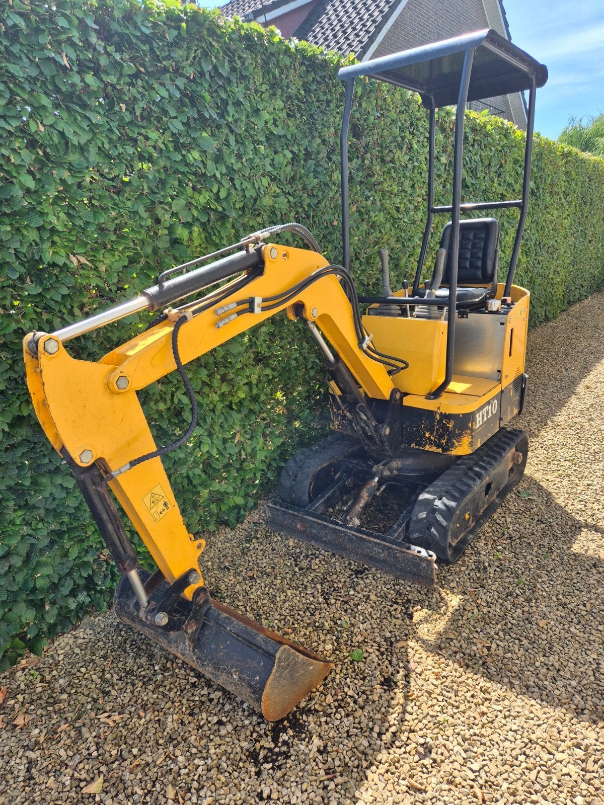 Mini-pelle de 1000 kg avec 3 godets d'excavatrice, Enlèvement