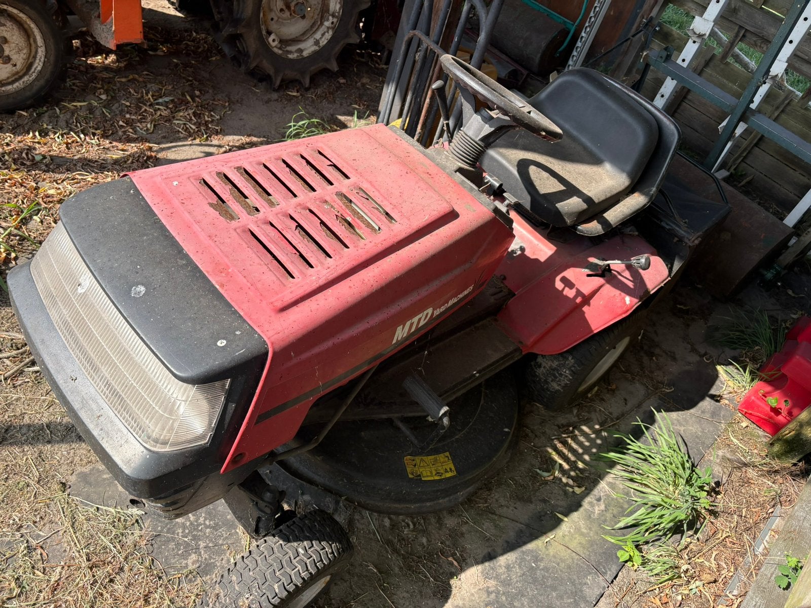Mtd zitmaaier met opvangbak, Ophalen, Gebruikt, Opvangbak, 90 tot 120 cm