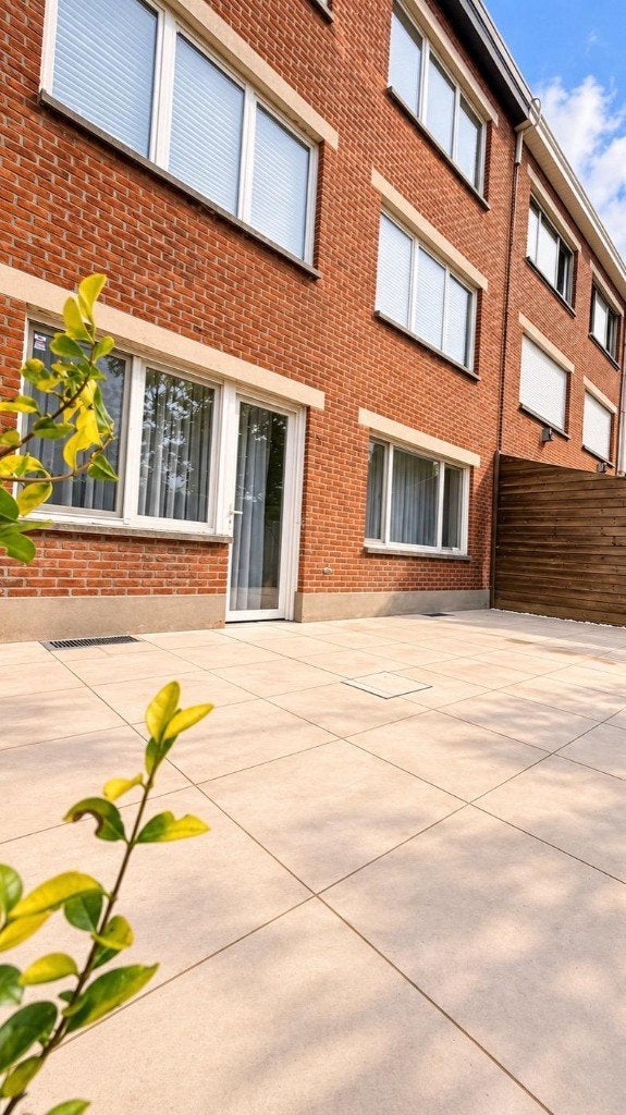 Klinkerwerken, Opritten, Terrassen & Renovatie – Everest BV, Diensten en Vakmensen, Bestrating