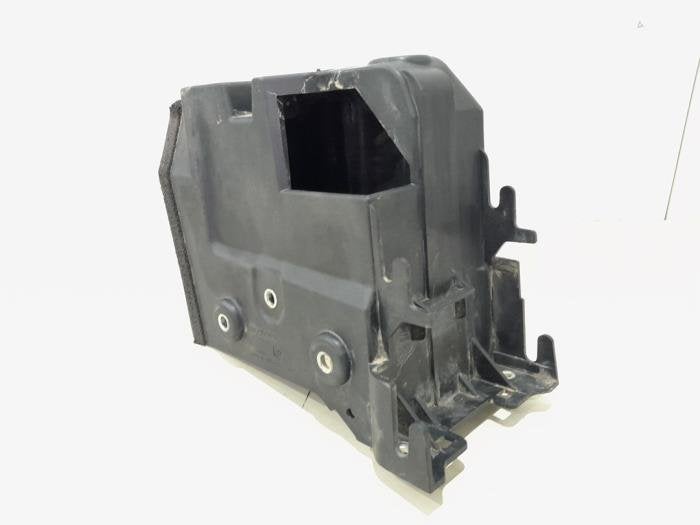 Boîtier de batterie d'un Volvo V90, Autos : Pièces & Accessoires, Carrosserie & Tôlerie, Volvo, Utilisé, 3 mois de garantie, Enlèvement ou Envoi