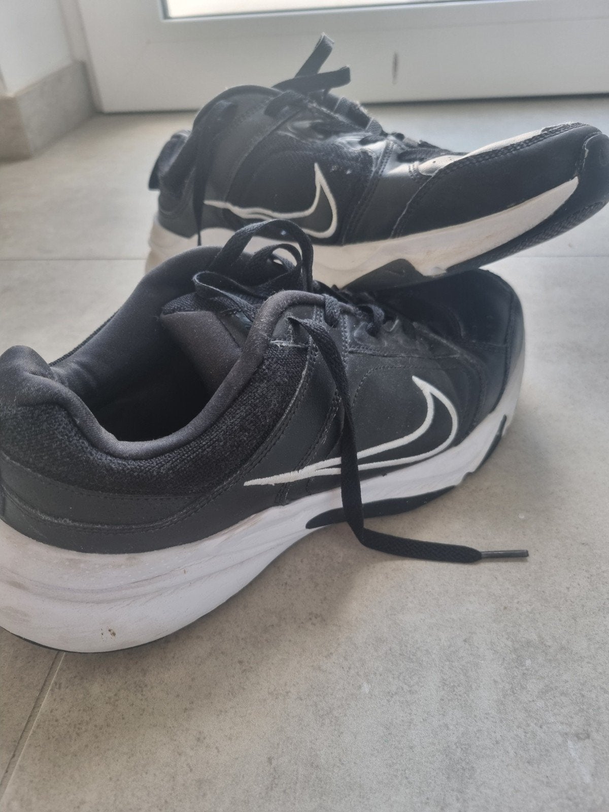 Nike schoenen, Ophalen of Verzenden, Zo goed als nieuw