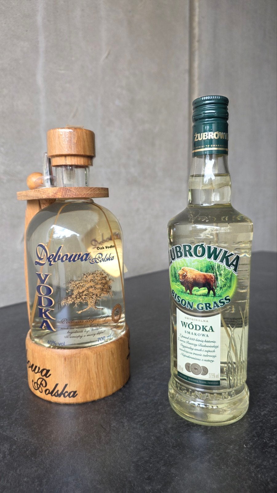 Set van 2 Poolse Wodka's: Dębowa & Żubrówka - Ongeopend, Ophalen
