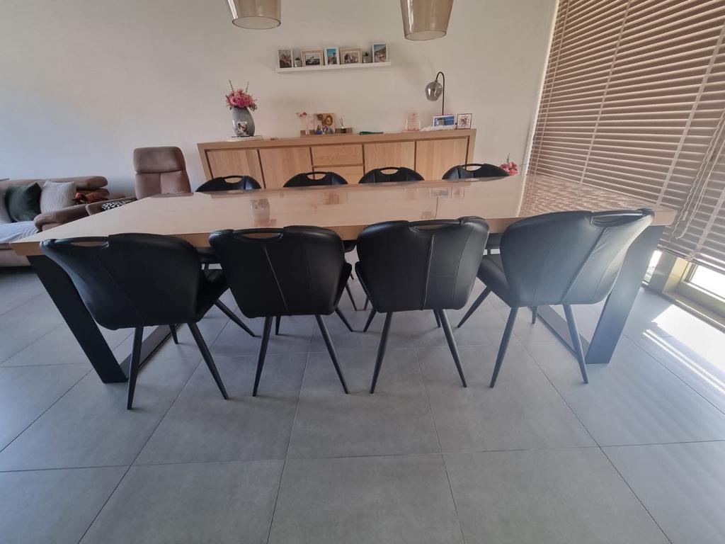 Tafel en 8 stoelen, Enlèvement, Comme neuf