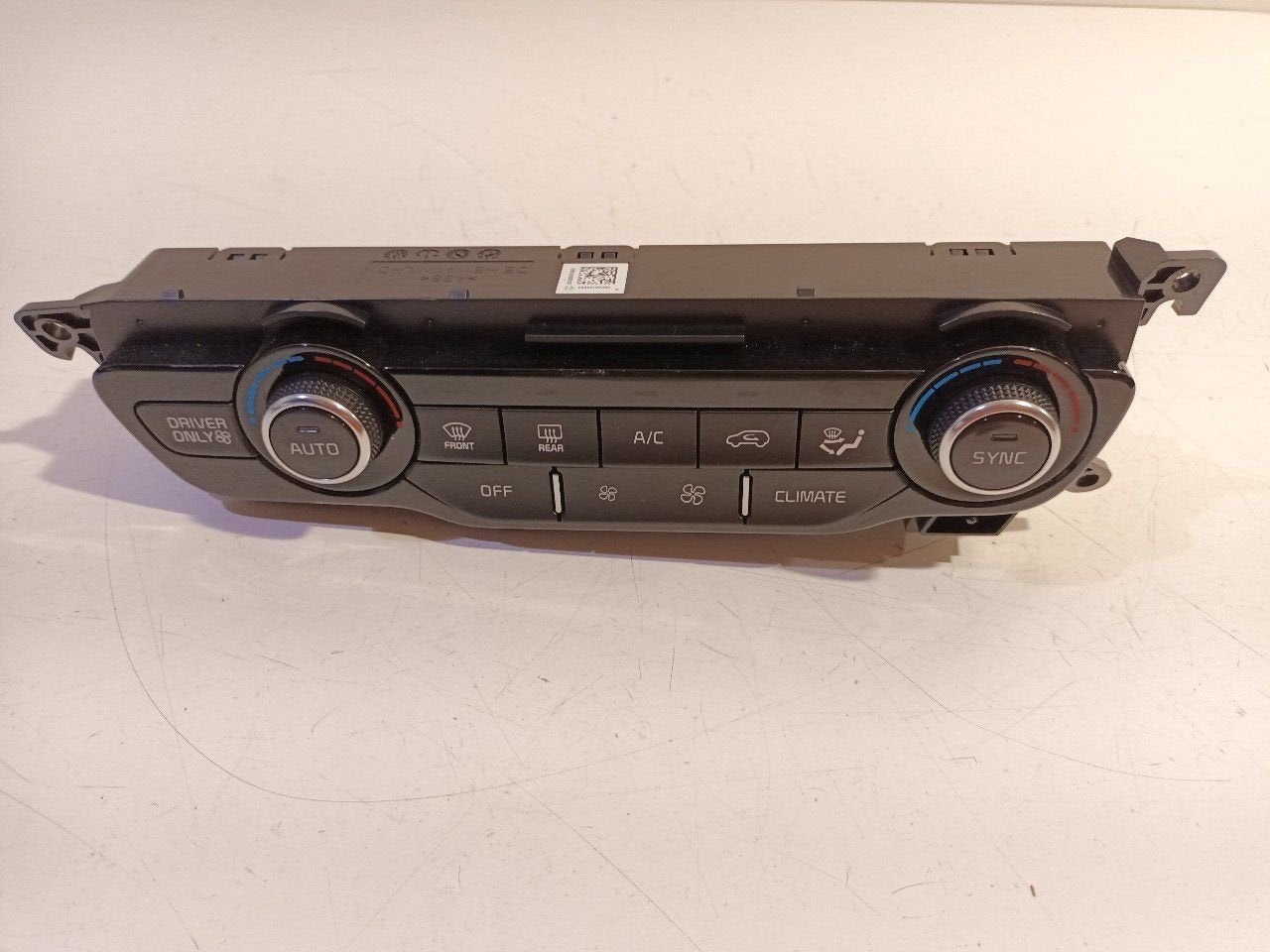 Bedieningspaneel kachel Kia Niro, Onderdelen@venauto.nl, Van der Ven Autorecycling B.V., Ettenseweg 76, 4706 PB Roosendaal, The Netherlands