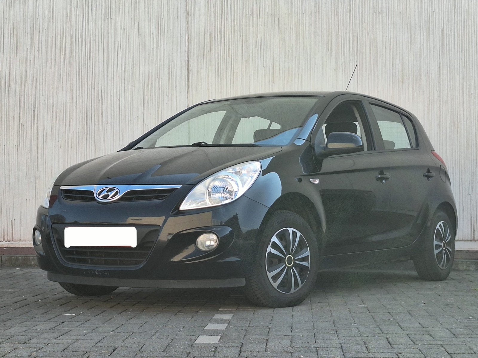 Hyundai i20 1.4i Automatique – 2012 – 209.000 km, Autos, Hyundai, Euro 5, Achat, 5 portes, Berline