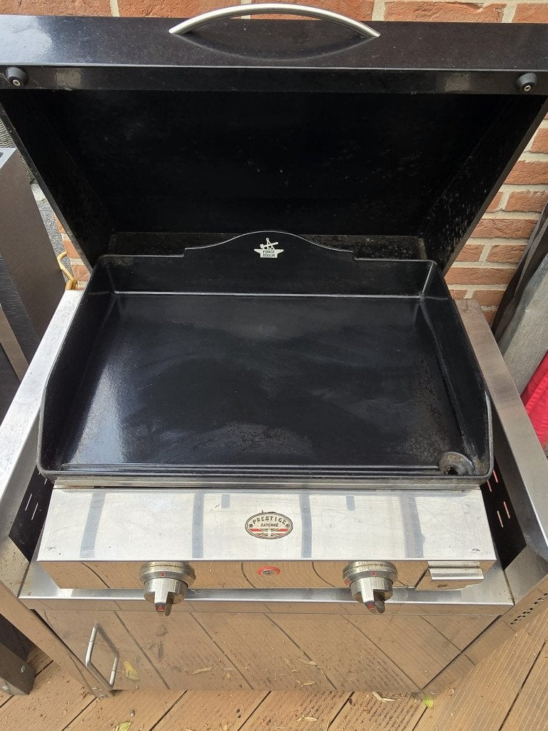 Forge Adour gasplancha 2 branders + inox onderkast + deksel, Ophalen, Gebruikt, Forge Adour
