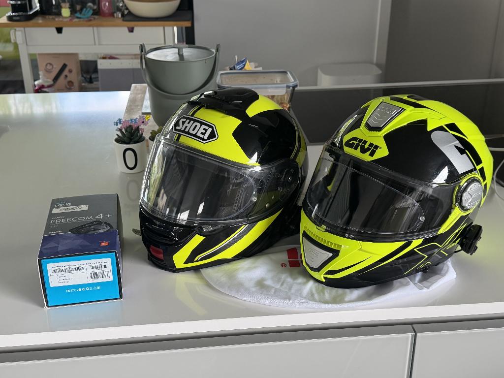 Motorhelmen Shoei neotec 2 + Givi HPS X23 + Freecom Duo, Motoren, Ophalen, M, Systeemhelm, Dames