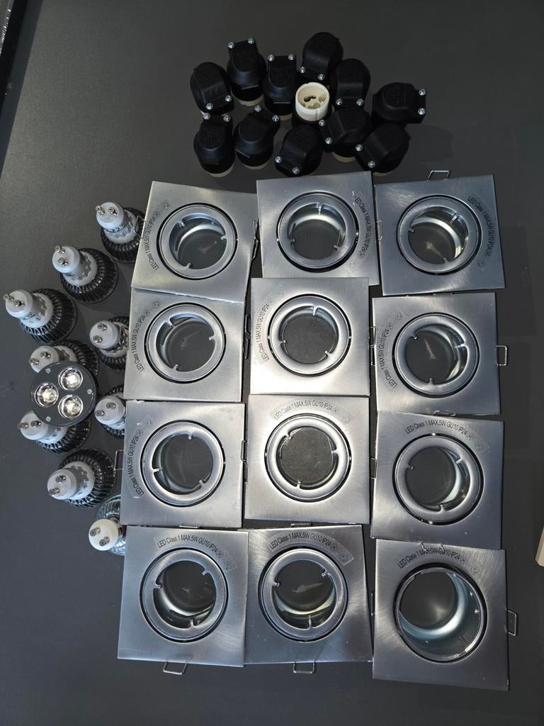 13 spots complet gu10, Maison & Meubles, Lampes | Spots, LED, Enlèvement ou Envoi