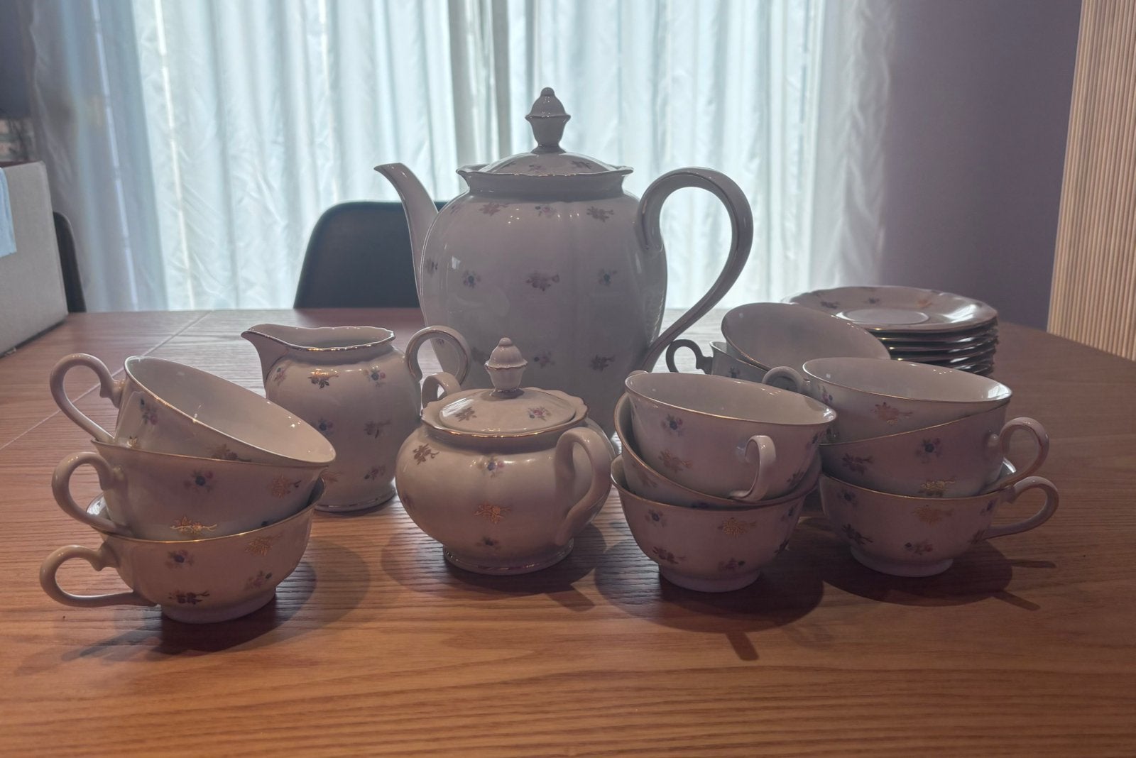 Service à café vintage 12 pers. en porcelaine de Bavière, Antiquités & Art, Antiquités | Services (vaisselle) complet, Enlèvement