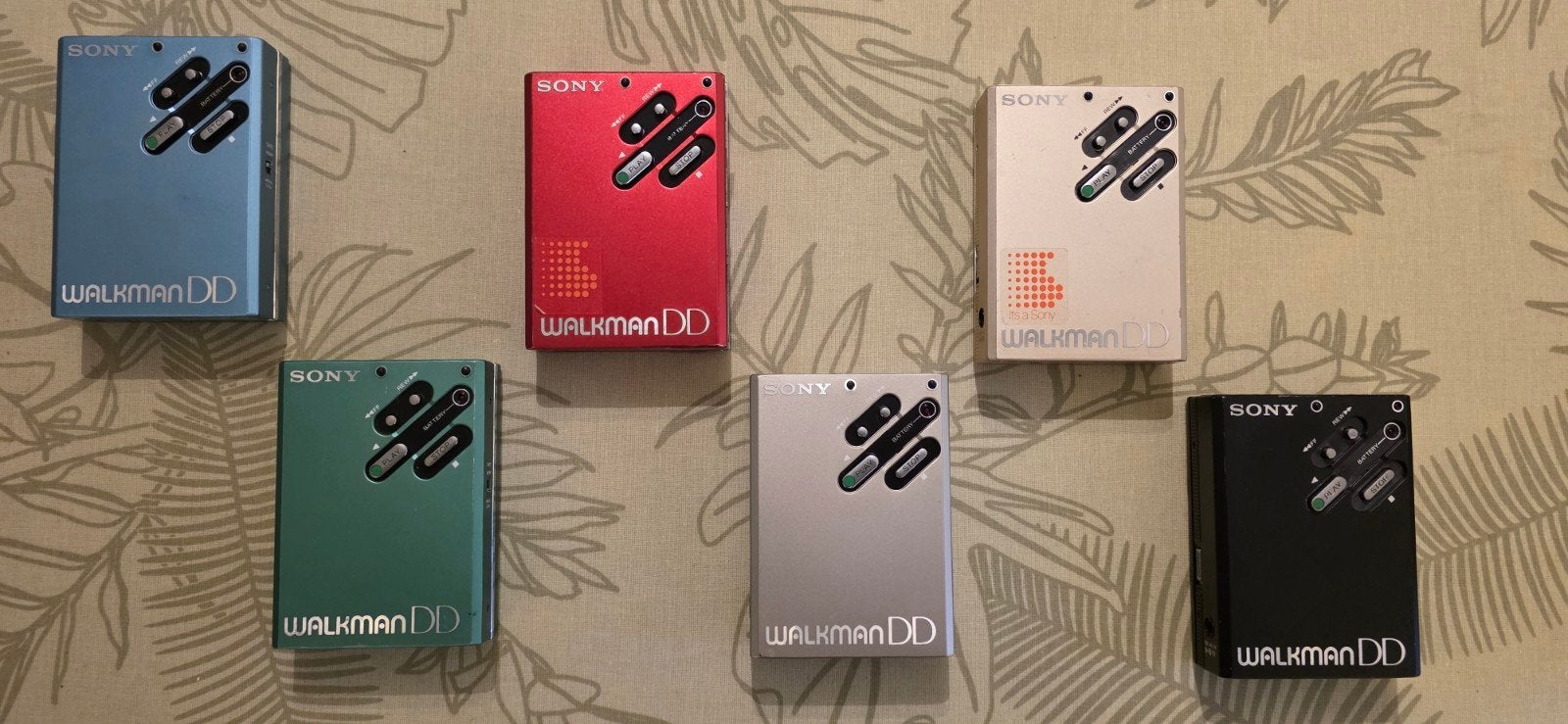 Sony WM DD : la collection complète - toutes les couleurs ex, Enlèvement ou Envoi