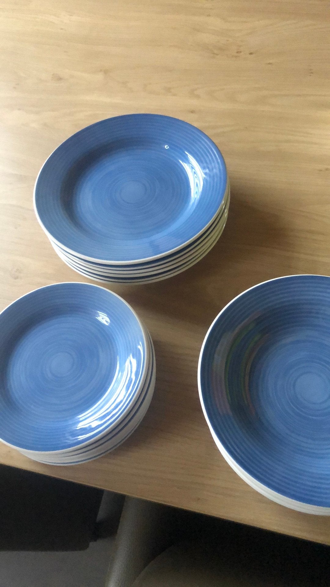 Blauw Servies 18 delig, Huis en Inrichting, Ophalen, Zo goed als nieuw, Bord(en)