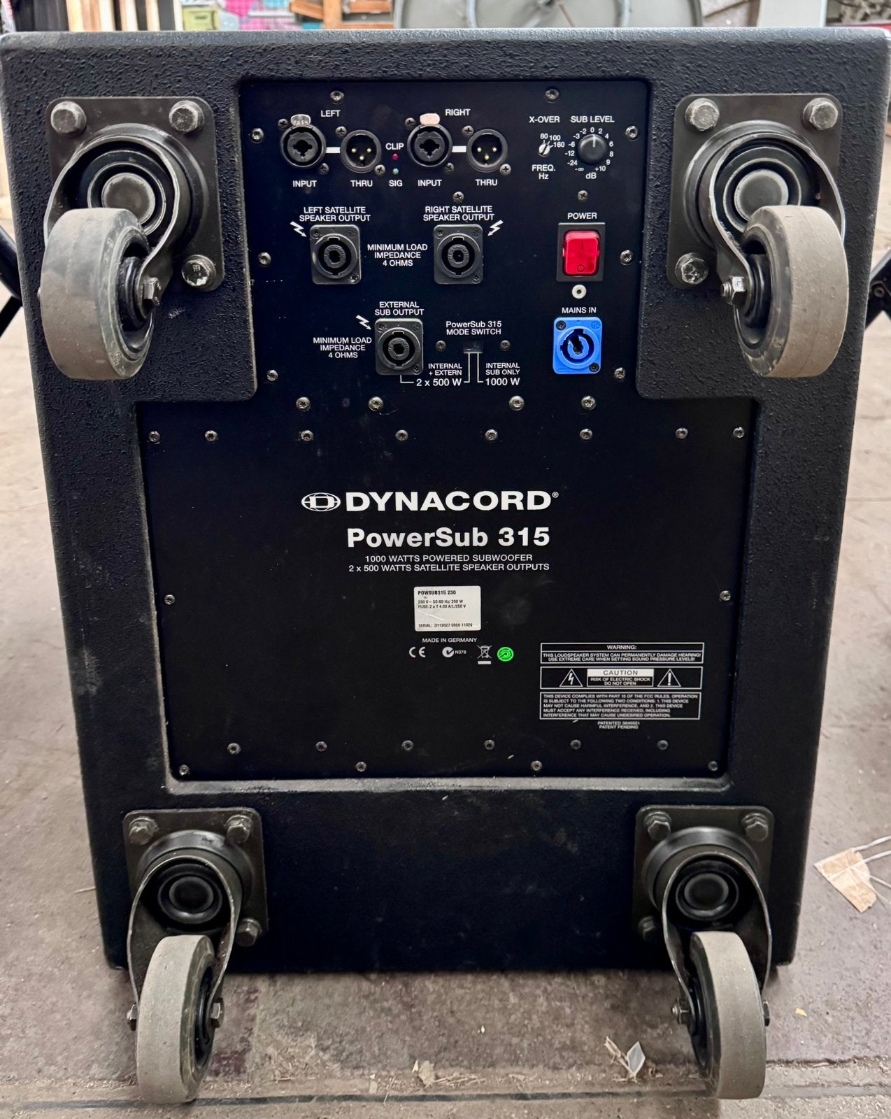 Dynacord PowerSub 315 + une paire de D12 + pieds et câbles., Enlèvement