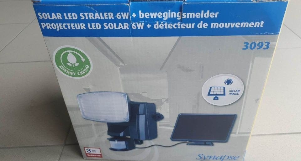 solar led straler 6w + bewegingsmelder merk Synapse, Tuin en Terras, Buitenverlichting, Zonne-energie, Kunststof, Led, Minder dan 50 watt