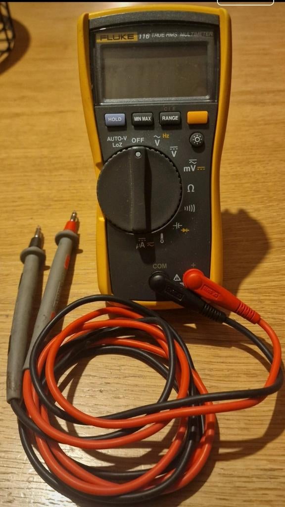 Multimètre Fluke 116, Utilisé