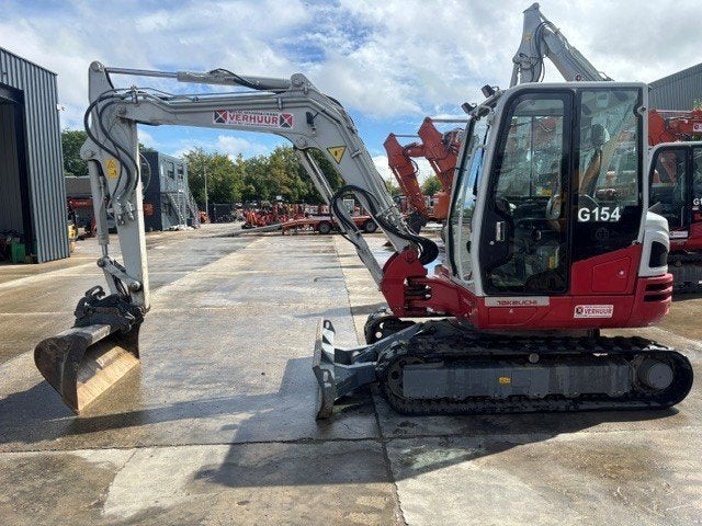 mini-pelle Takeuchi TB250 (776h), Articles professionnels, Machines & Construction | Grues & Excavatrices, Enlèvement, Excavatrice