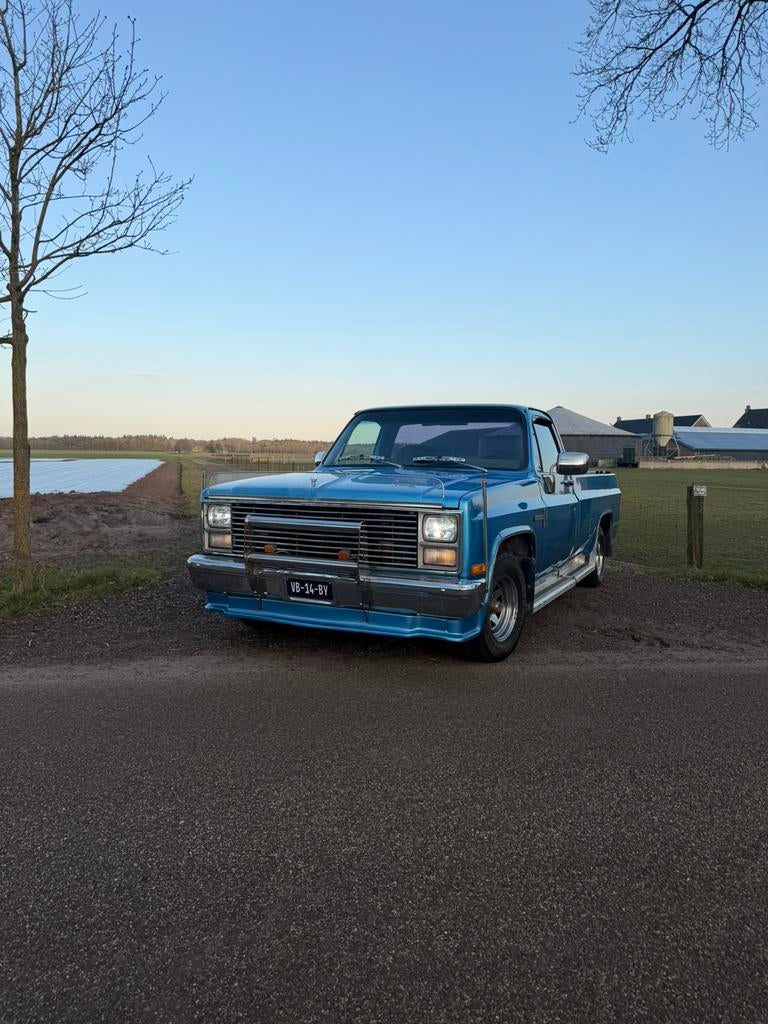 Prachtige Chevrolet C10 Custom Deluxe Truck, BJ 1983, TOPPER, Autos, Achat, 161 kW, Attache-remorque, 3 places