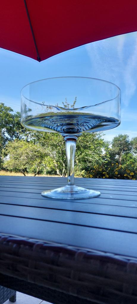 Milieu de table en verre epais 30 cm diamètre, Jardin & Terrasse, Enlèvement ou Envoi