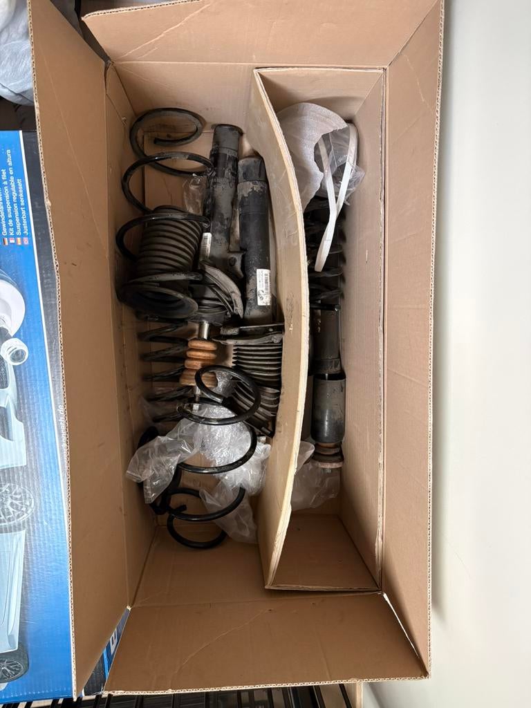 BMW F20 originele vering volledige set, Ophalen, BMW