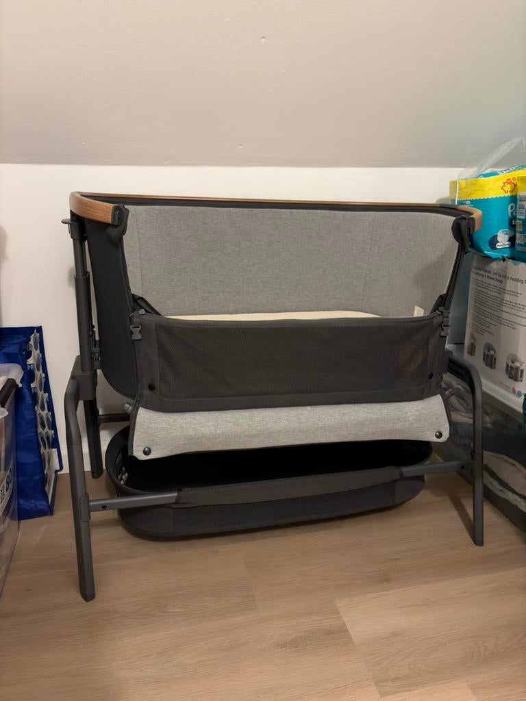 Maxi cosi iora co sleeper, Ophalen, Zo goed als nieuw, Matras
