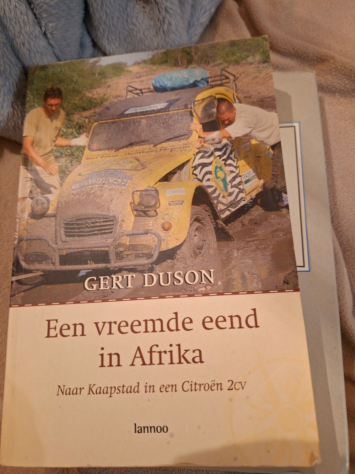 G. Duson - Een vreemde eend in Afrika, Enlèvement ou Envoi, G. Duson, Afrique