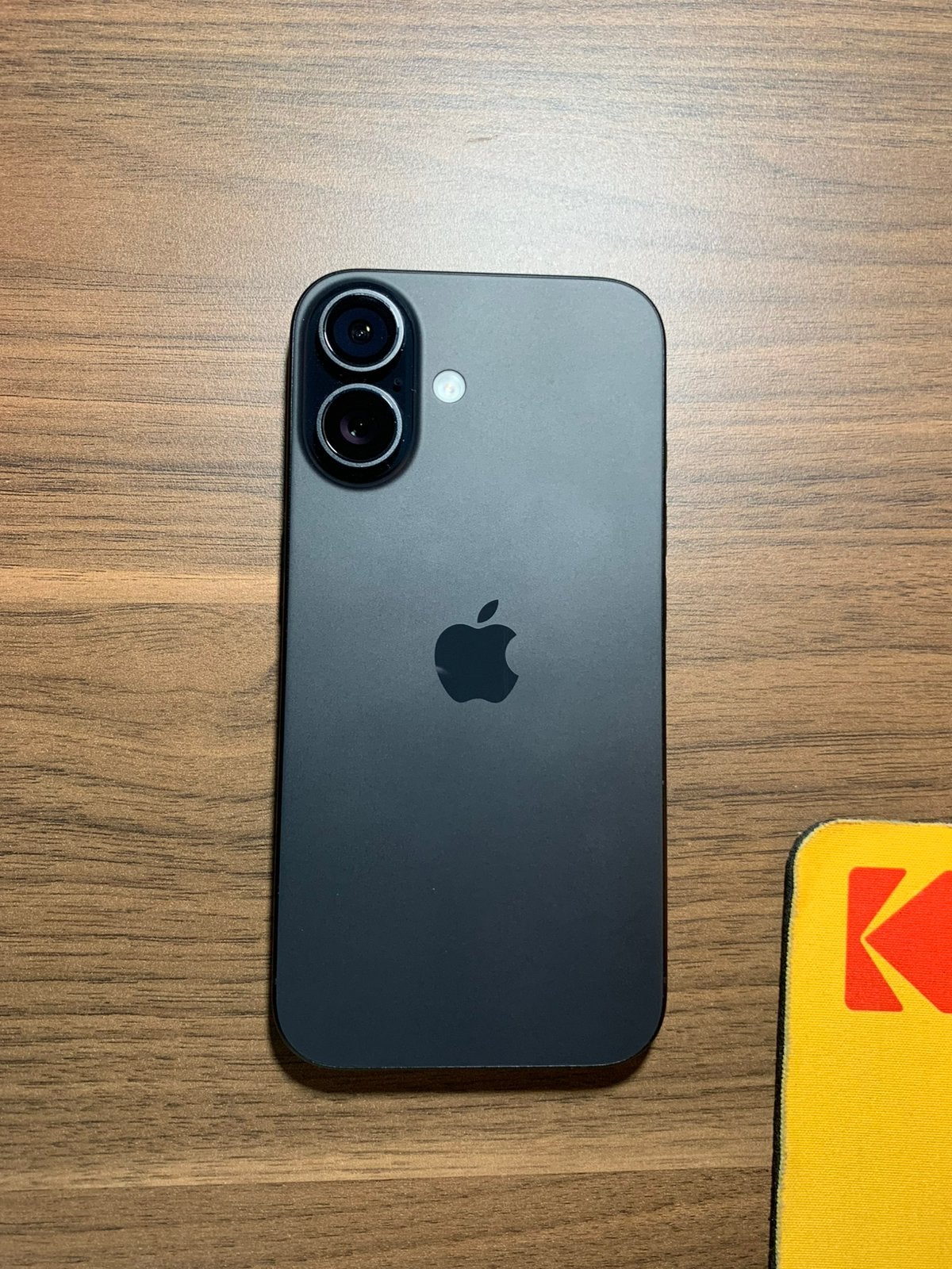 Iphone 16 - 265gb - zwart, Ophalen, Zwart, IPhone 16, Zo goed als nieuw