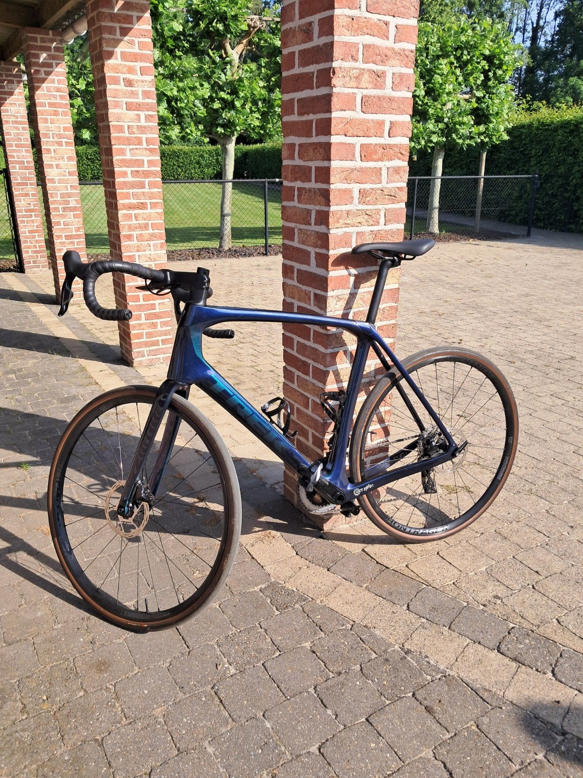 Trek Domane koersfiets - zo goed als nieuw!, Fietsen en Brommers, Fietsen | Racefietsen, Carbon, Heren, Zo goed als nieuw, 57 tot 61 cm