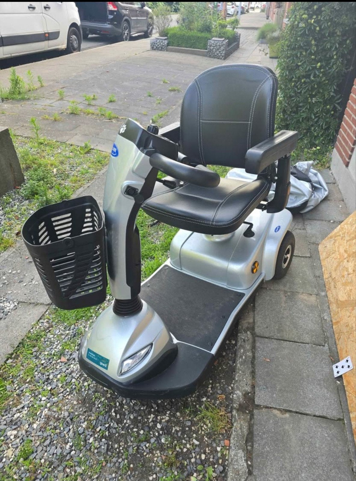 Trottinette Leo, Enlèvement, Invacare