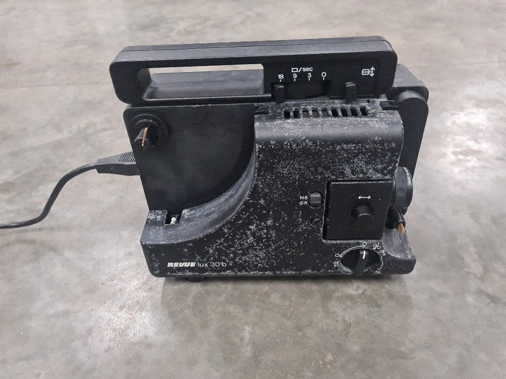 Revue lux 30b, Ophalen, Projector