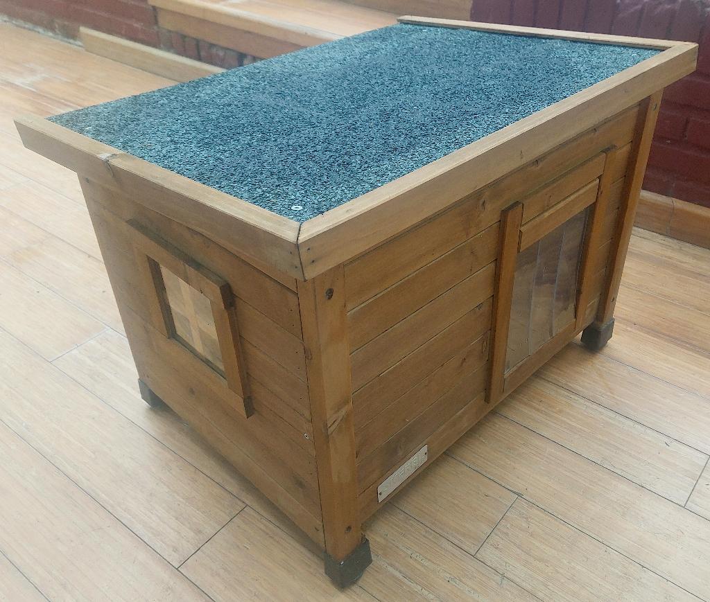 Maison (niche) pour chat, Enlèvement, Comme neuf