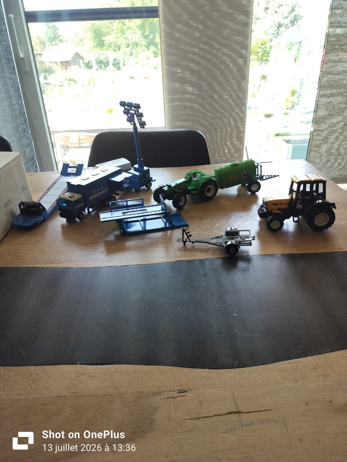 Jouet tracteurs  agricole et police, Enlèvement
