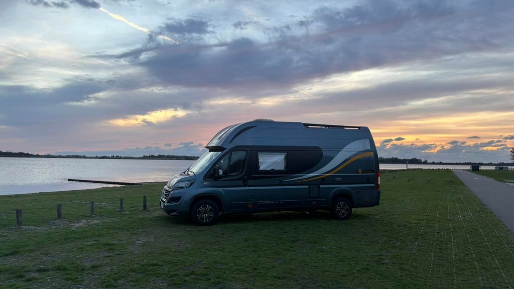 Vélo Globe Traveller Pathfinder Z - Fiat Ducato 180 CV, 6 à 7 mètres, Toilette à cassette, Fiat, Douche