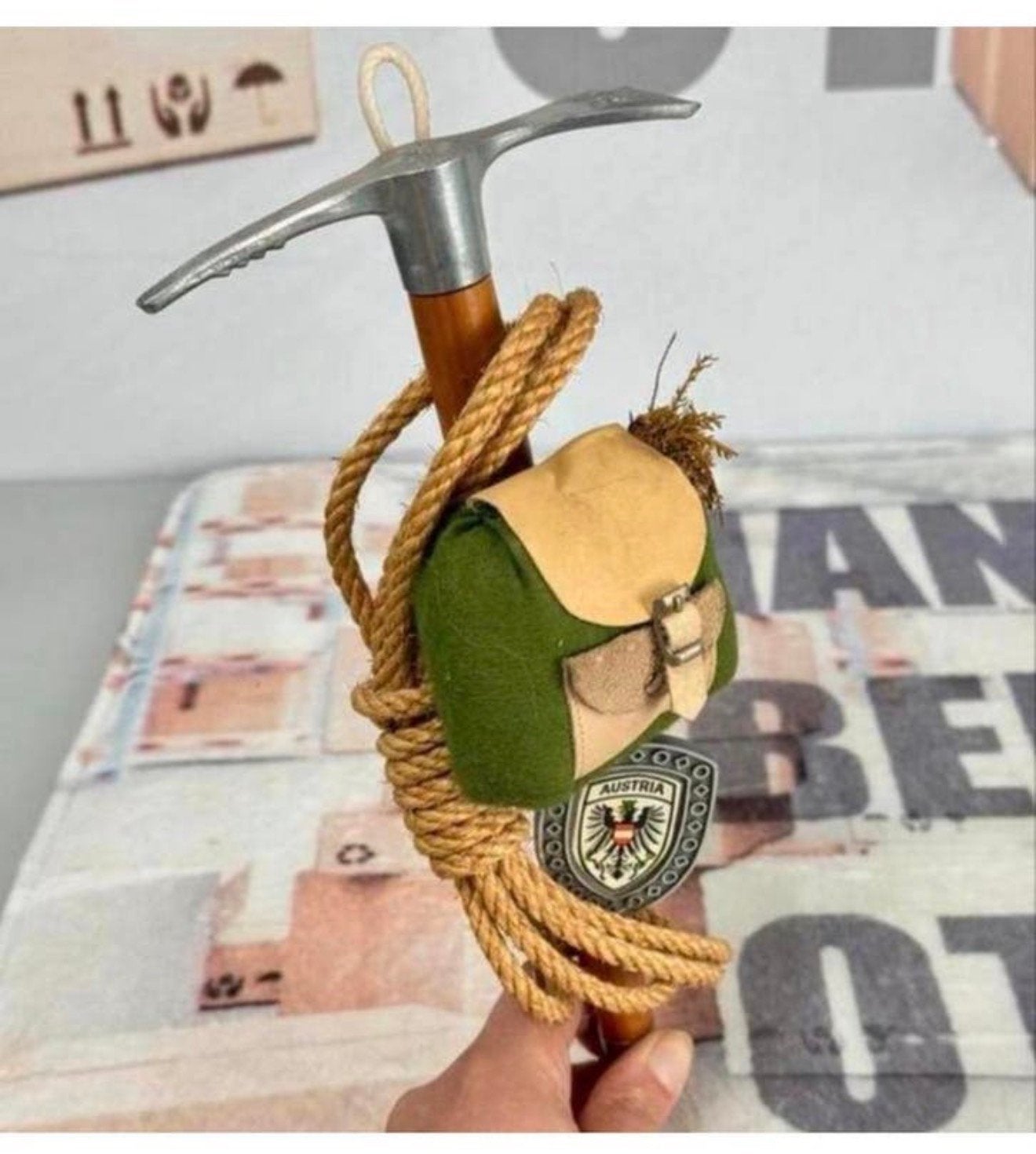 Austria Oostenrijk souvenir pickaxe touw tas bergbeklimmen, Ophalen of Verzenden, Zo goed als nieuw, Overige typen