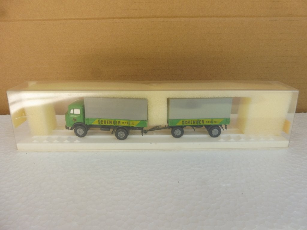 1:87 Brekina 4810 Mercedes Benz LP 328  Schenker Berlin, Enlèvement ou Envoi, Comme neuf, Bus ou Camion, Brekina