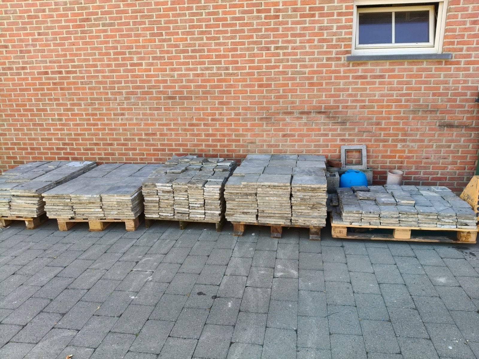 blauwe steen, Tuin en Terras, Ophalen, Gebruikt, 10 m² of meer, Terrastegels