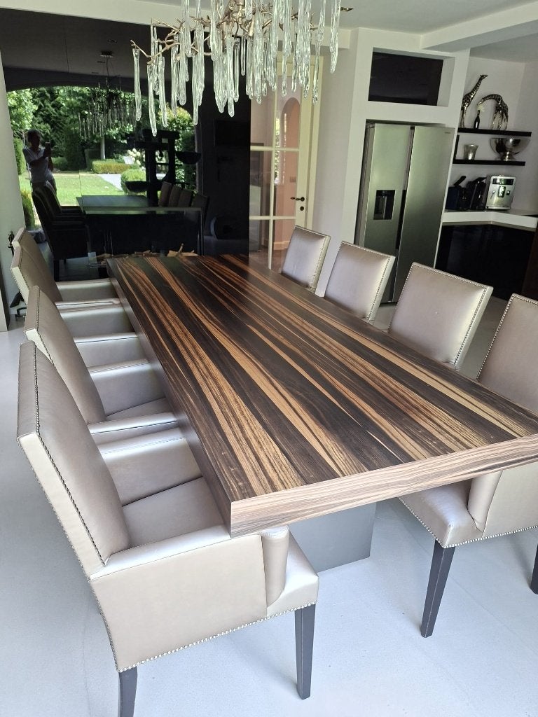 Eric Kuster tafel en stoelen (12), Huis en Inrichting, Tafels | Eettafels, Ophalen, Overige materialen, Gebruikt, 100 tot 150 cm