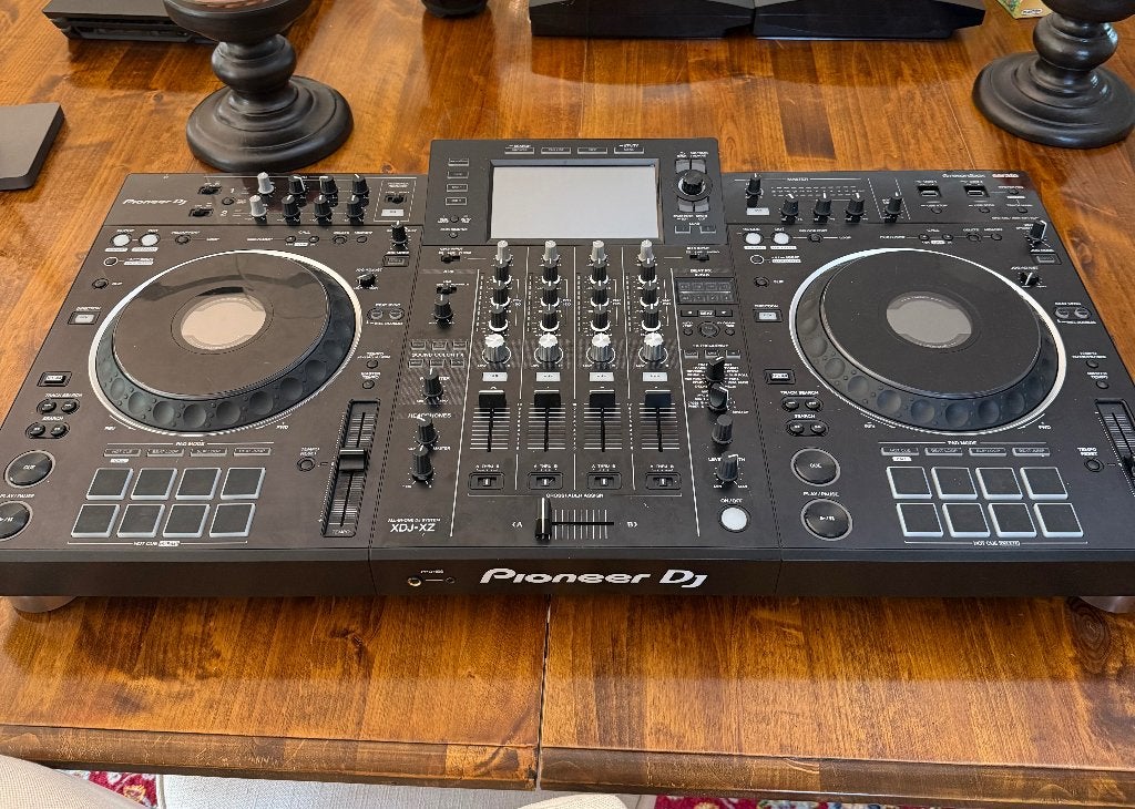 Pioneer DJ XDJ-XZ + capot de protection, Enlèvement, Comme neuf, DJ-Set, Pioneer