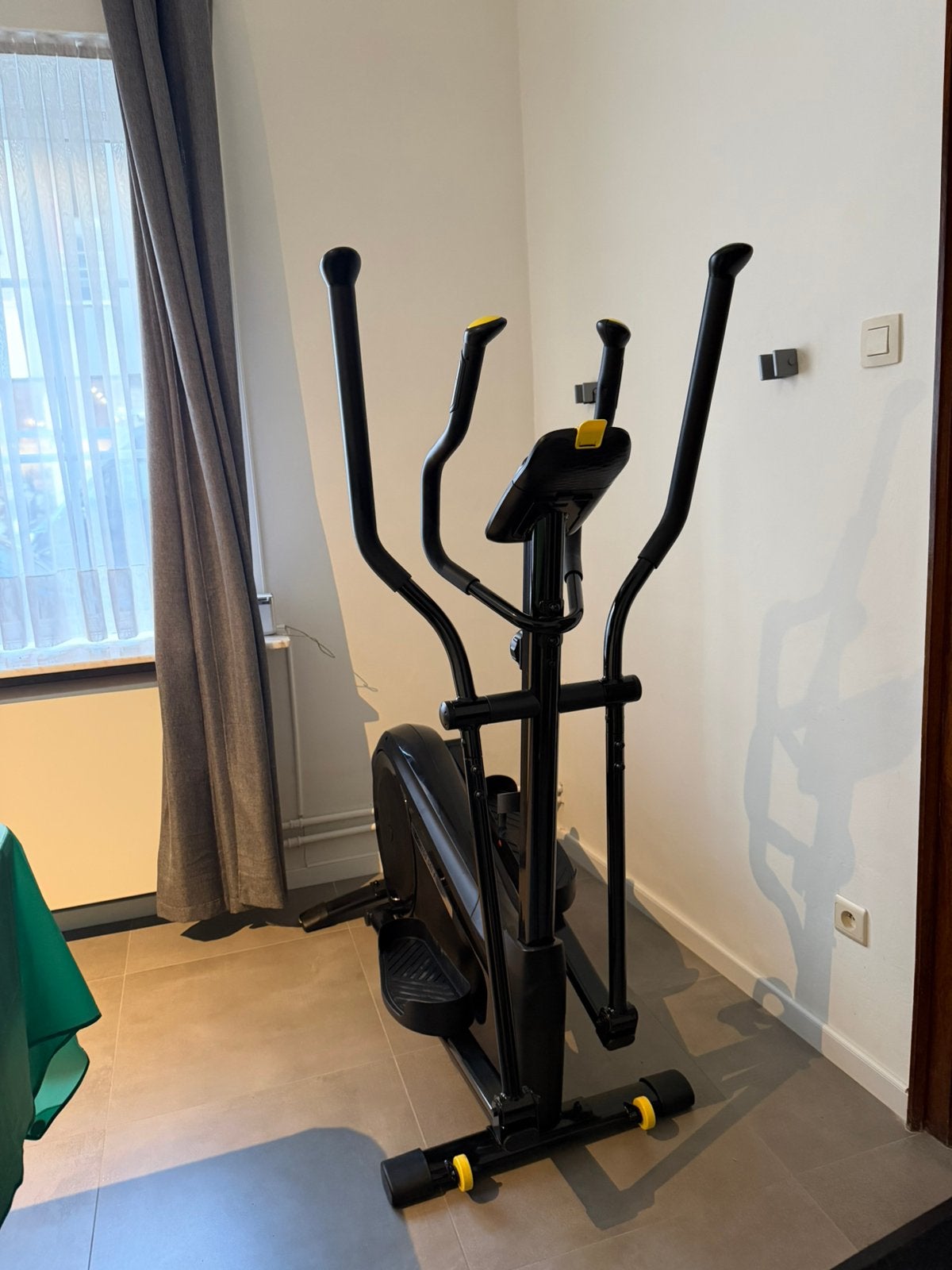 DOMYOS Zelfaangedreven crosstrainer, Ophalen, Zo goed als nieuw, Crosstrainer