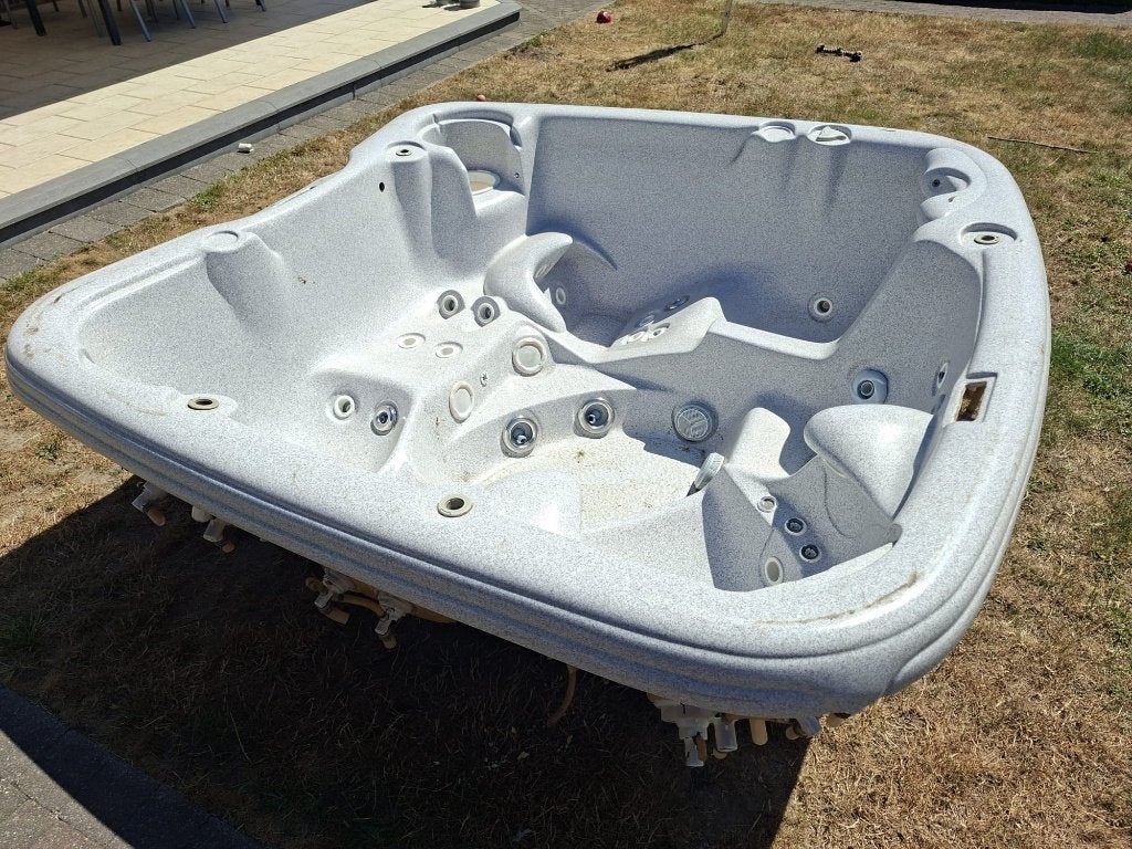 Jacuzzi - kuip, Tuin en Terras, Bubbelbaden en Hottubs, Ophalen, Gebruikt, Vast