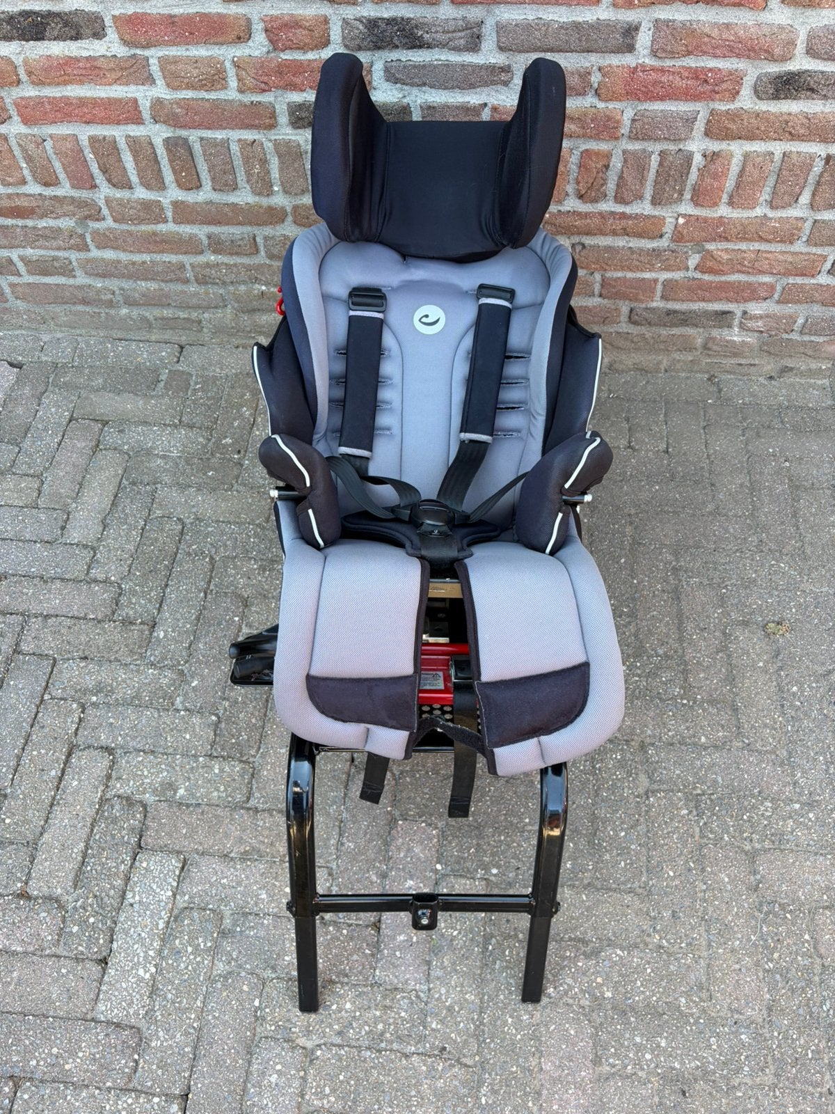R82 Stingray Swing-Out Systeem Autostoel 9-36 kg, Kinderen en Baby's, Zijbescherming, Zo goed als nieuw, 9 t/m 36 kg, Isofix