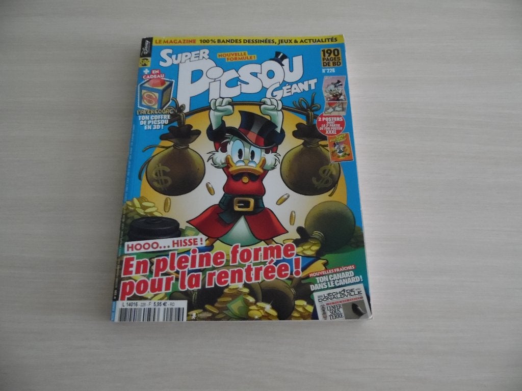SUPER PICSOU GÉANT  N°226, Livres, Enlèvement ou Envoi, Comme neuf, WALT DISNEY, Une BD