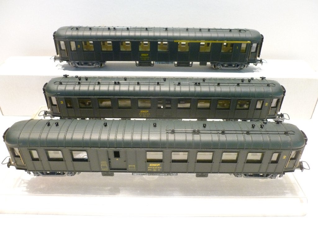TRAINS HO, Gelijkstroom, Jouef, Wagon, Ophalen of Verzenden