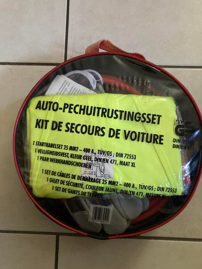 Autopechuitrustingsset, Ophalen