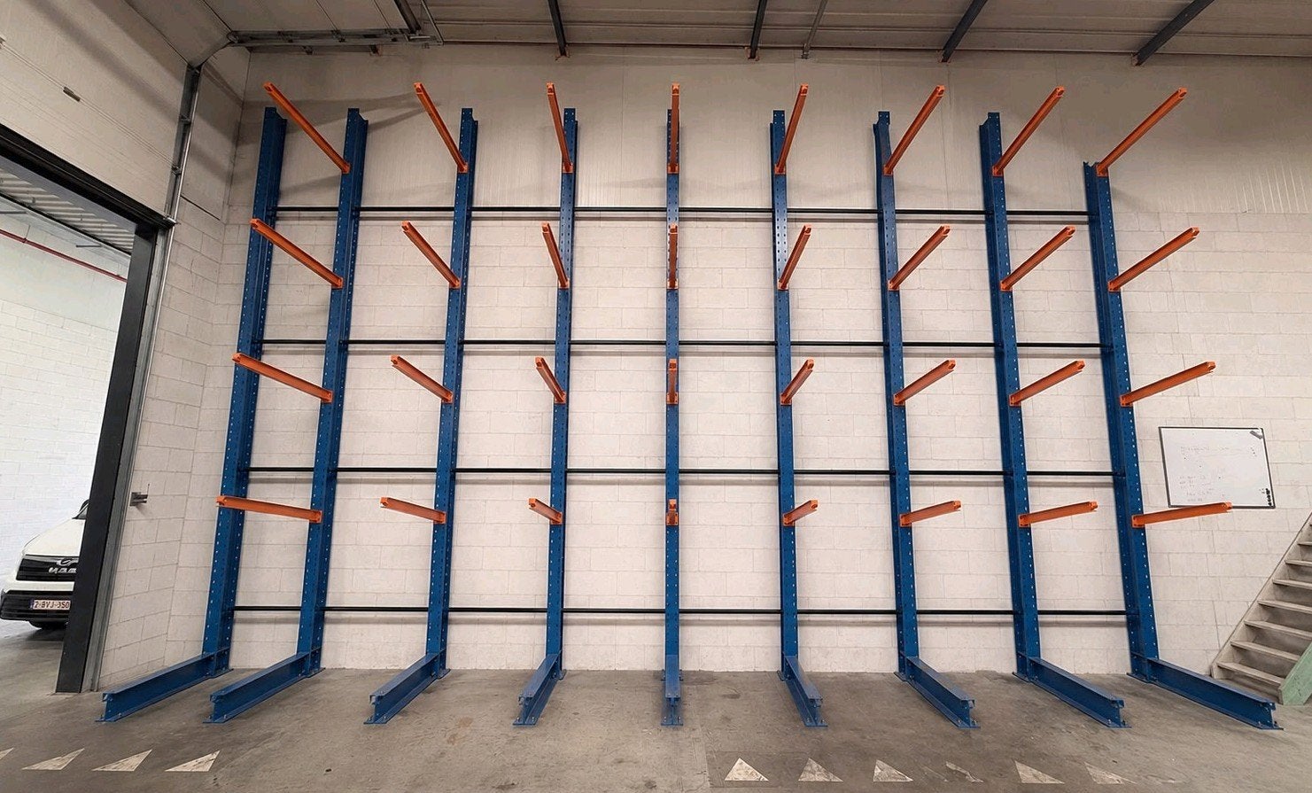 Étagère robuste en porte-à-faux de 6,5 m de haut sur 9 m de, Articles professionnels, Aménagement de Bureau & Magasin | Entrepôt, Rayonnage & Stockage