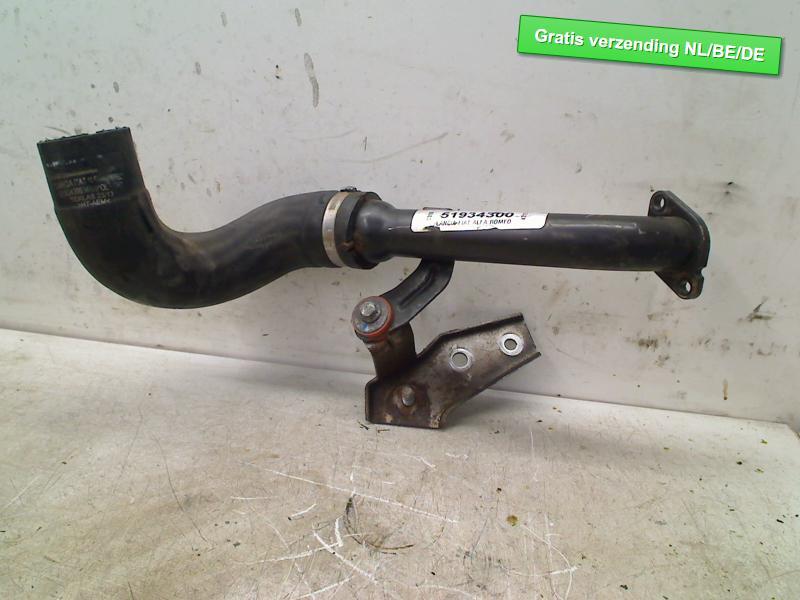 INTERCOOLER PIPE Fiat 500 (312) (01-2007/12-2012) (51934300), Autos : Pièces & Accessoires, Dhr. R. de Gouw, Utilisé, Fiat, De Bloemendaal 21 21
5221 EB  'S HERTOGENBOSCH, NL